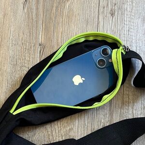 Black and Neon Green Waist Bag with 2 zipper pockets for runners outdoor